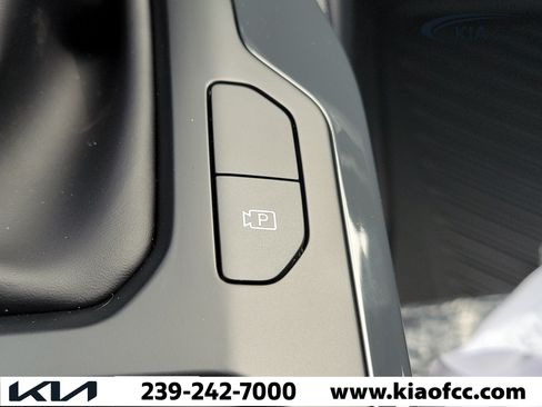 New 2026 Kia K4 EX FWD image 27