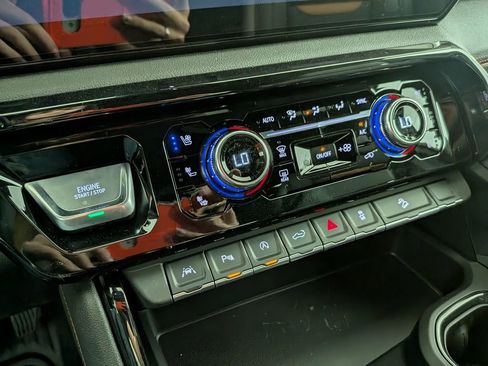 New 2026 GMC Sierra 1500 AT4 w/ AT4 Premium Package image 27