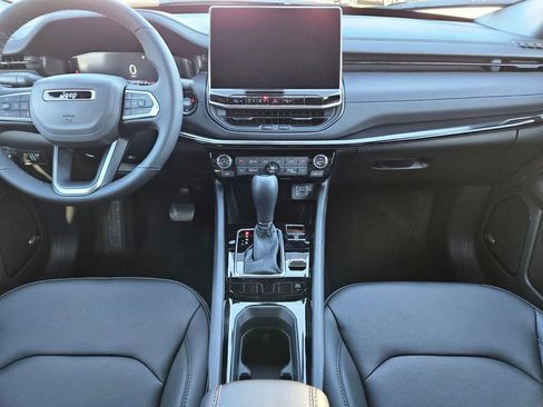New 2026 Jeep Compass Limited image 10