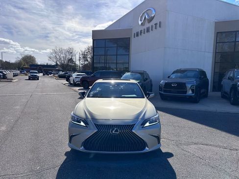 Used 2020 Lexus ES 350 w/ Accessory Package 2 image 3