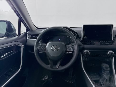 Certified 2025 Toyota RAV4 XLE AWD/4WD image 20