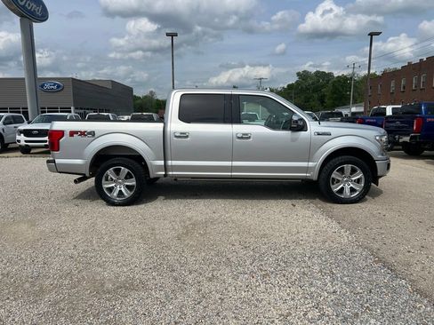 Used 2018 Ford F150 Platinum w/ Equipment Group 701A Luxury AWD/4WD image 9