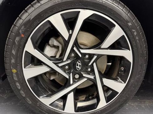 Used 2023 Hyundai Kona Limited w/ Cargo Package AWD/4WD image 42