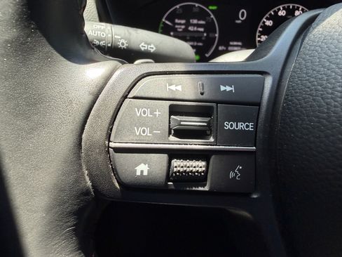 Used 2023 Honda CR-V Sport image 14