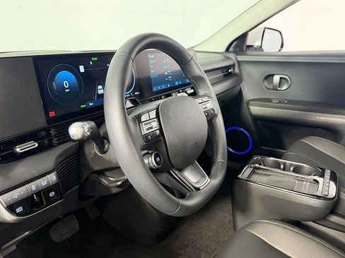 Used 2025 Hyundai Ioniq 5 Limited AWD/4WD image 24