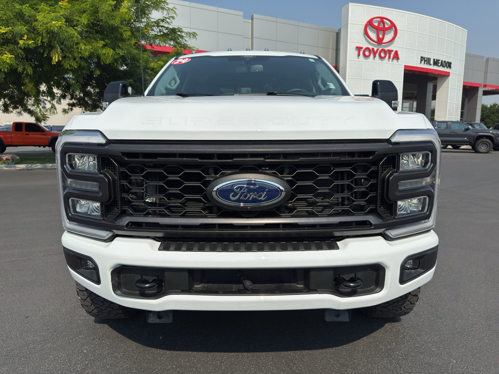 Used 2024 Ford F350 4x4 Crew Cab Super Duty image 6
