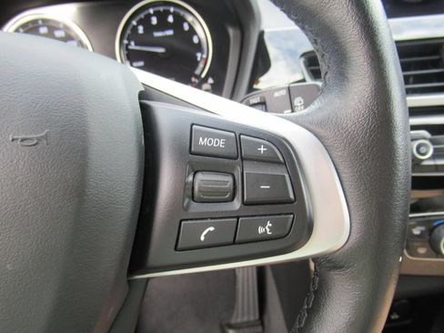 Used 2022 BMW X1 sDrive28i w/ Premium Package FWD image 25