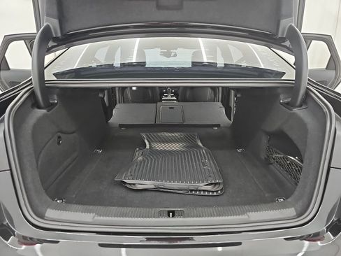 Used 2018 Audi A6 2.0T Premium w/ 20" Black Optic Wheel Package FWD image 15