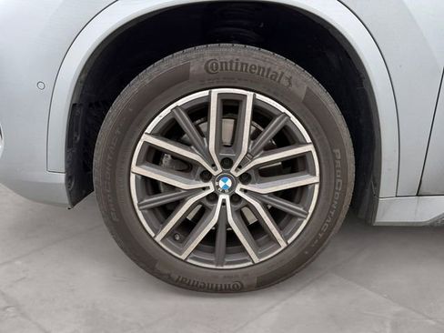 Used 2023 BMW X1 xDrive28i w/ M Sport Package AWD/4WD image 14
