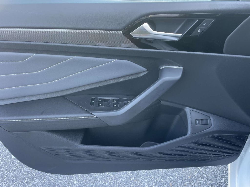 New 2027 Volkswagen Jetta SEL FWD image 21