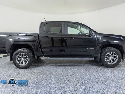 Used 2022 GMC Canyon AT4 AWD/4WD image 8