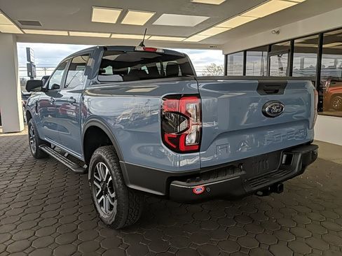 Used 2025 Ford Ranger Lariat w/ Trailer Tow Package AWD/4WD image 8