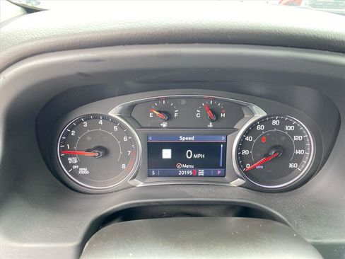 Used 2023 GMC Acadia SLT w/ Preferred Package image 20