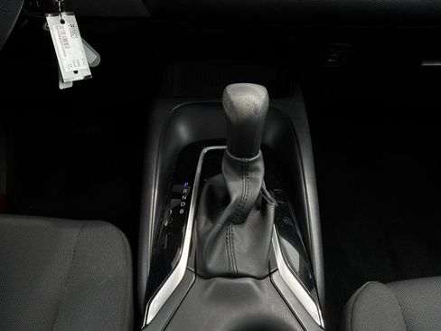 Used 2024 Toyota Corolla LE image 22
