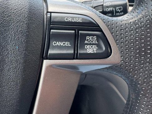 Used 2016 Honda Odyssey EX image 16