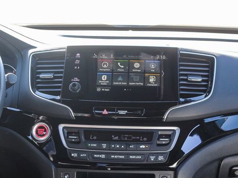 Used 2023 Honda Passport Elite image 13