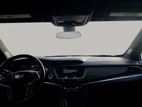 Certified 2023 Cadillac XT5 Premium Luxury image 21