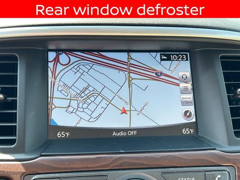 Used 2019 Nissan Pathfinder Platinum FWD image 17