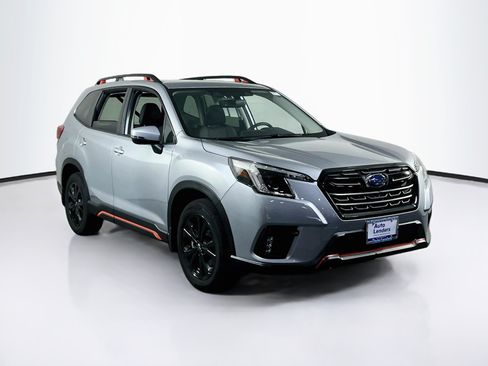 Used 2024 Subaru Forester Sport AWD/4WD image 3
