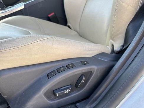 Used 2018 Volvo S60 T5 Dynamic w/ Vision Package image 4