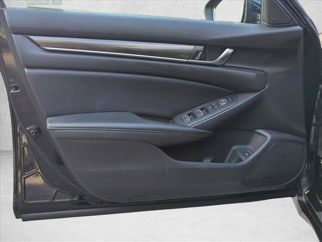Used 2022 Honda Accord Sport image 10