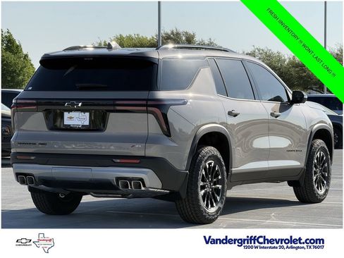 New 2026 Chevrolet Traverse Z71 w/ Enhanced Driving Package AWD/4WD image 4