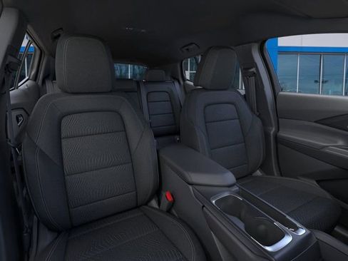 New 2026 Chevrolet Equinox EV LT image 7