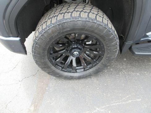 Used 2021 GMC Sierra 1500 Denali w/ Technology Package AWD/4WD image 16