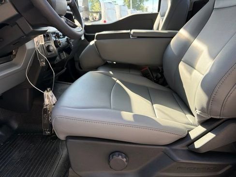New 2026 Ford F550 4x4 Regular Cab Super Duty image 10