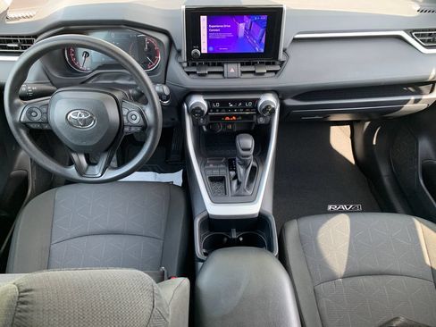 Used 2025 Toyota RAV4 XLE w/ Convenience Package FWD image 11