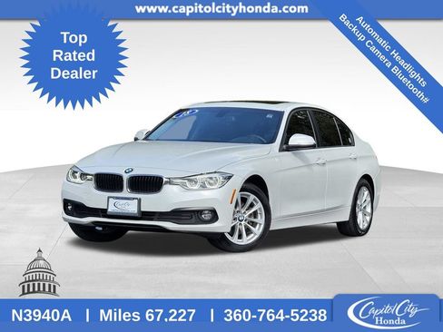 Used 2018 BMW 320i xDrive Sedan w/ Premium Package AWD/4WD image 1