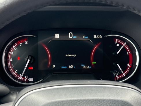Certified 2025 Toyota RAV4 XLE Premium AWD/4WD image 32