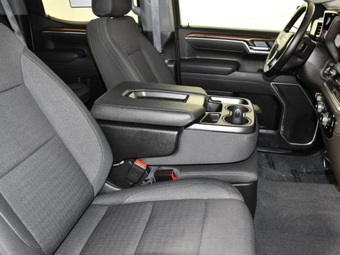 Used 2026 Chevrolet Silverado 1500 LT AWD/4WD image 43