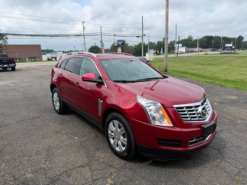 Used 2016 Cadillac SRX Luxury w/ Driver Awareness Package AWD/4WD image 3