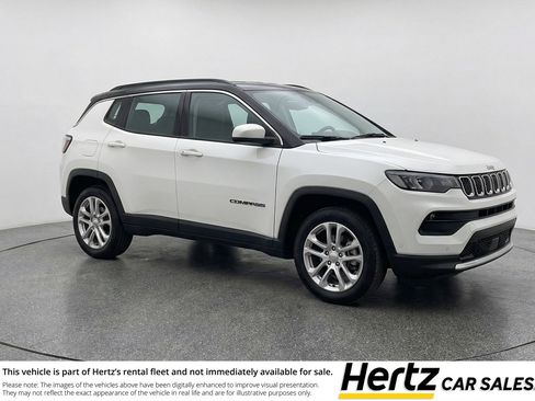 Used 2025 Jeep Compass Limited image 1