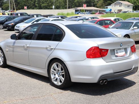 Used 2011 BMW 328i Sedan RWD image 4