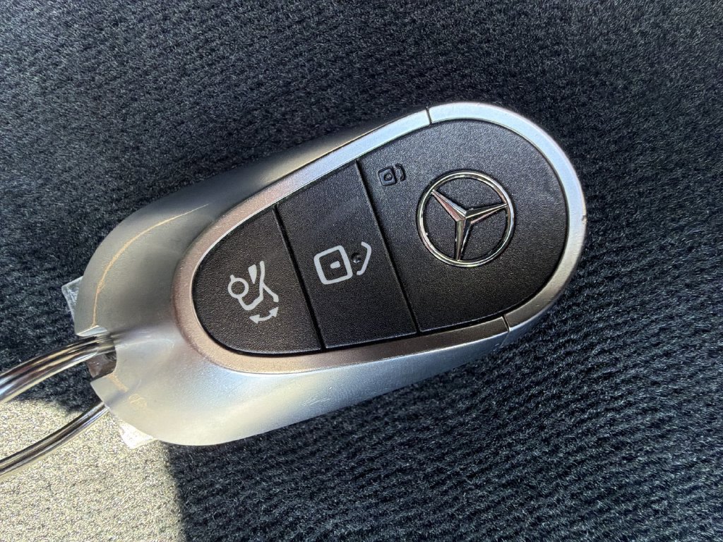 Used 2022 Mercedes-Benz C 300 4MATIC Sedan image 28