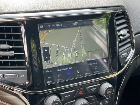 Used 2020 Jeep Grand Cherokee Limited X AWD/4WD image 19