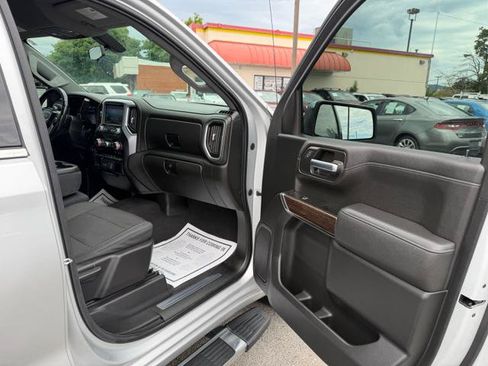 Used 2019 GMC Sierra 1500 SLE w/ SLE Value Package RWD image 19