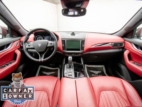 Used 2022 Maserati Levante GT image 10