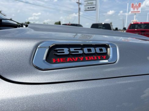 Used 2024 RAM 3500 Big Horn AWD/4WD image 33