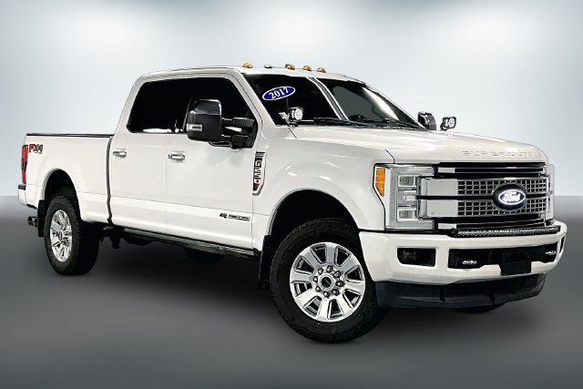 Used 2017 Ford F250 Platinum w/ Platinum Ultimate Package AWD/4WD image 1