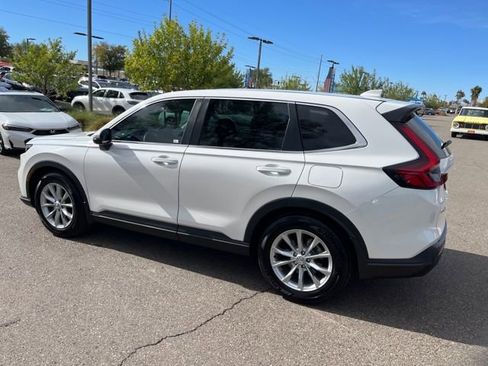 Certified 2025 Honda CR-V EX image 9