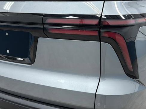 New 2026 Chevrolet Traverse LT image 31