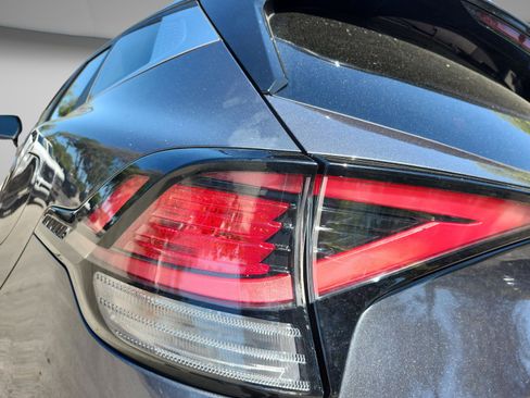 Used 2023 Kia Sportage EX image 24