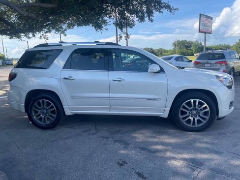 Used 2014 GMC Acadia Denali FWD image 3