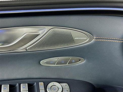 New 2026 Genesis GV70 2.5T Sport Prestige AWD/4WD image 21