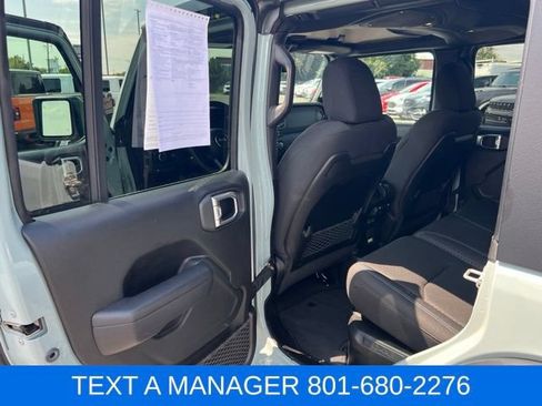 Used 2024 Jeep Wrangler Unlimited Rubicon 4xe w/ Capability Package AWD/4WD image 37
