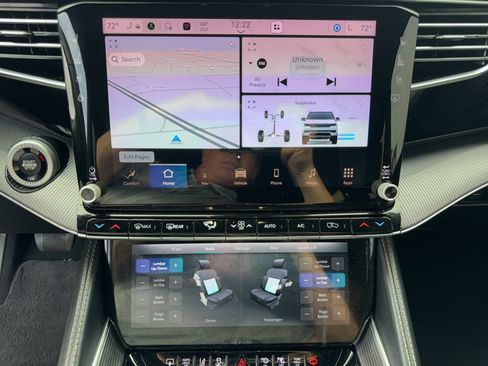 Used 2022 Jeep Grand Wagoneer Series II image 50