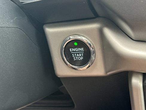 Used 2022 Ford Expedition XLT w/ Equipment Group 202A image 22